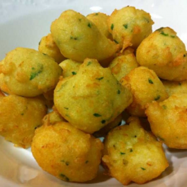 Bunyols de bacallà casolà